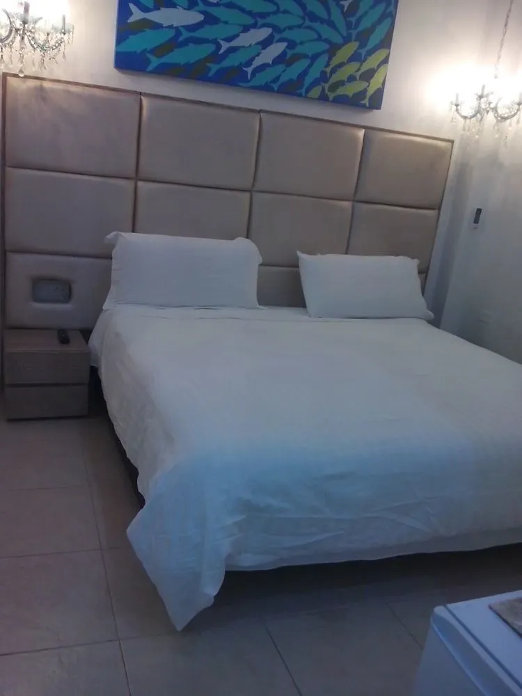 Hotel Porta Di Mare San Andrés 3*,